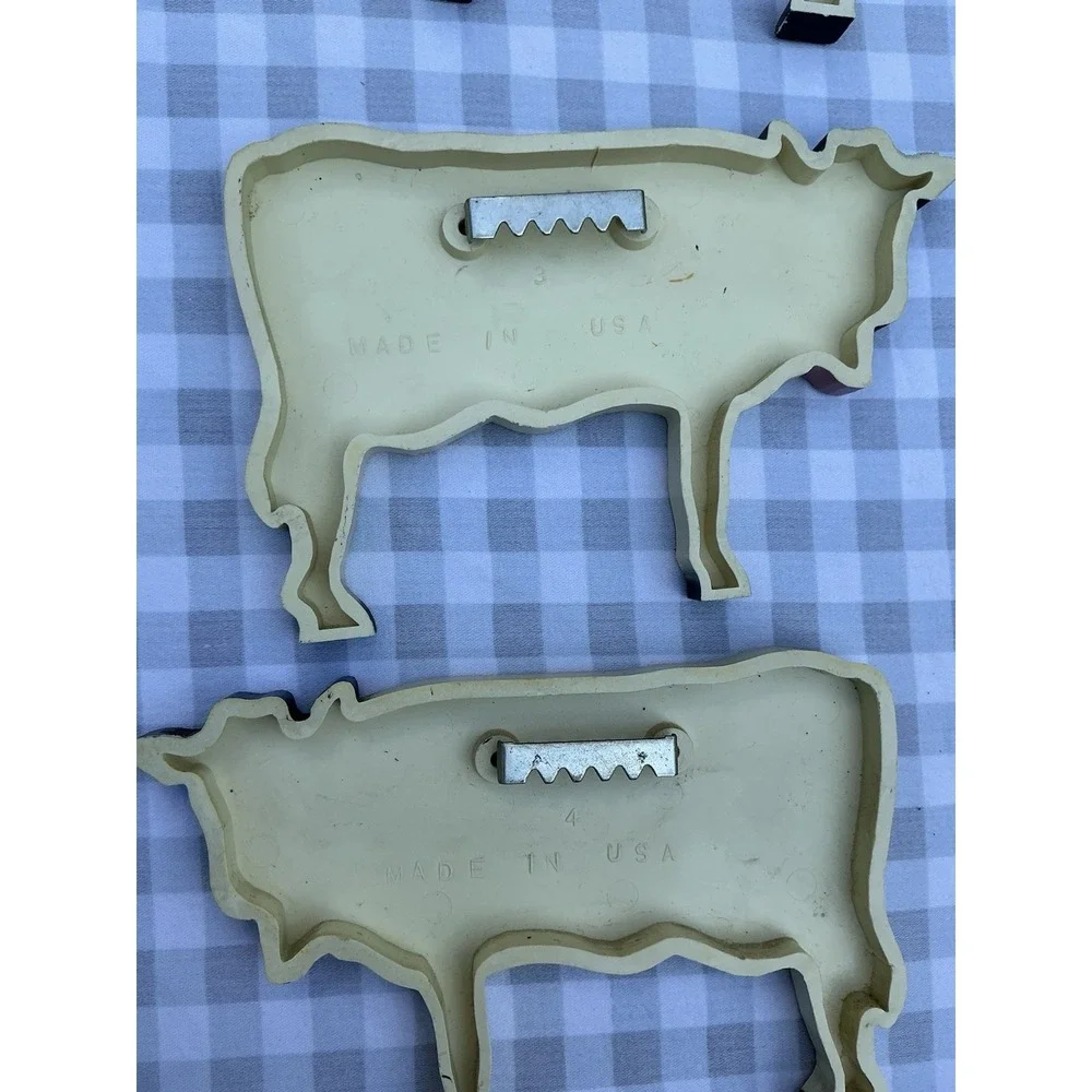 VTG 1980's Plastic Cow Wall Hanging Decor Made In USA Set Of 3 Country Farmhouse